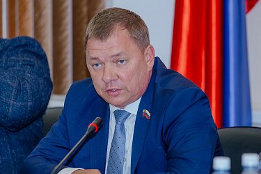 Рассмотрение Устава области включено в повестку заседания ЗС